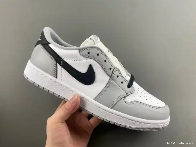 Jordan OG Barons Air 1 CZ0790-110 Low 0611